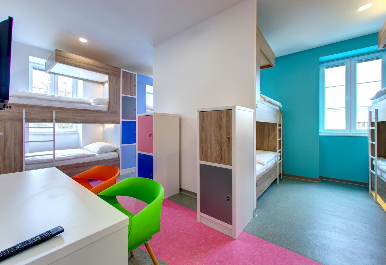 Starmo Hostel Mostar Buitenkant foto