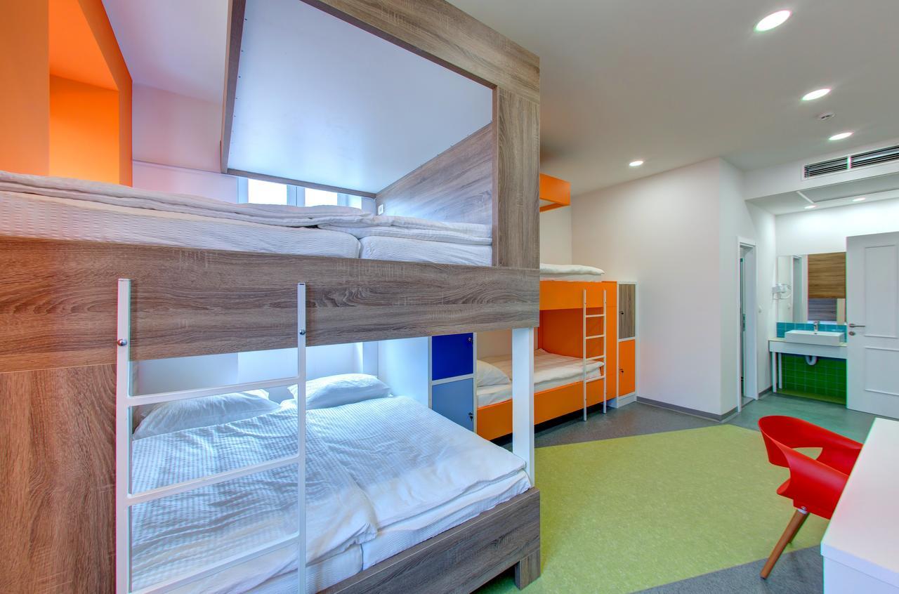 Starmo Hostel Mostar Buitenkant foto